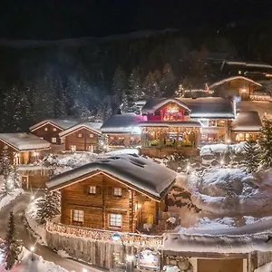 Hotel apartamentowy Park Village