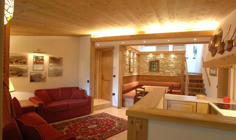 ליביניו Chalet Garden מלון דירות