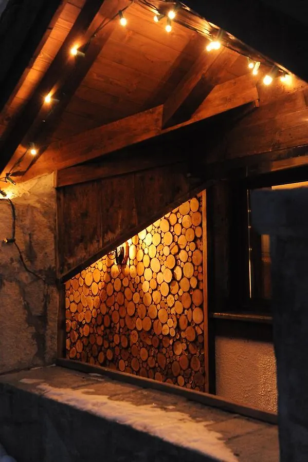 ליביניו Chalet Garden איטליה