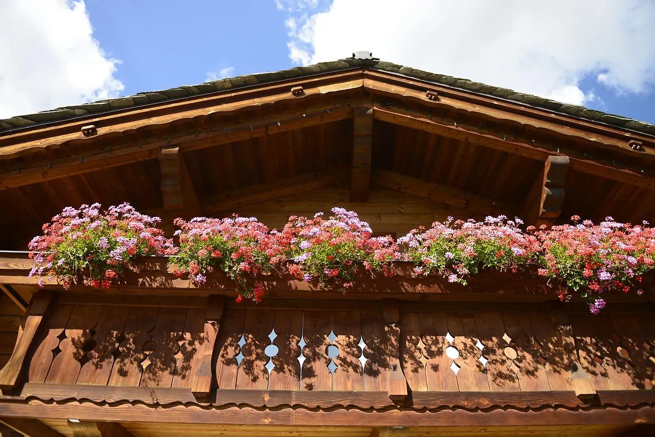 מלון דירות ליביניו Chalet Garden